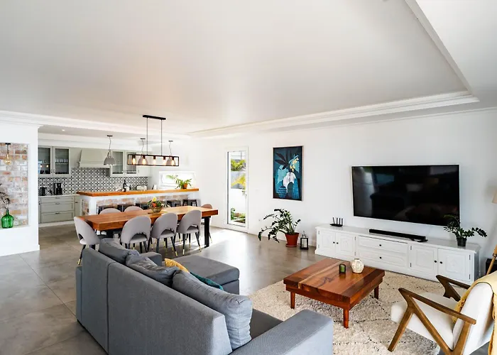 Quinta Dos Louros * Estreito Da Calheta